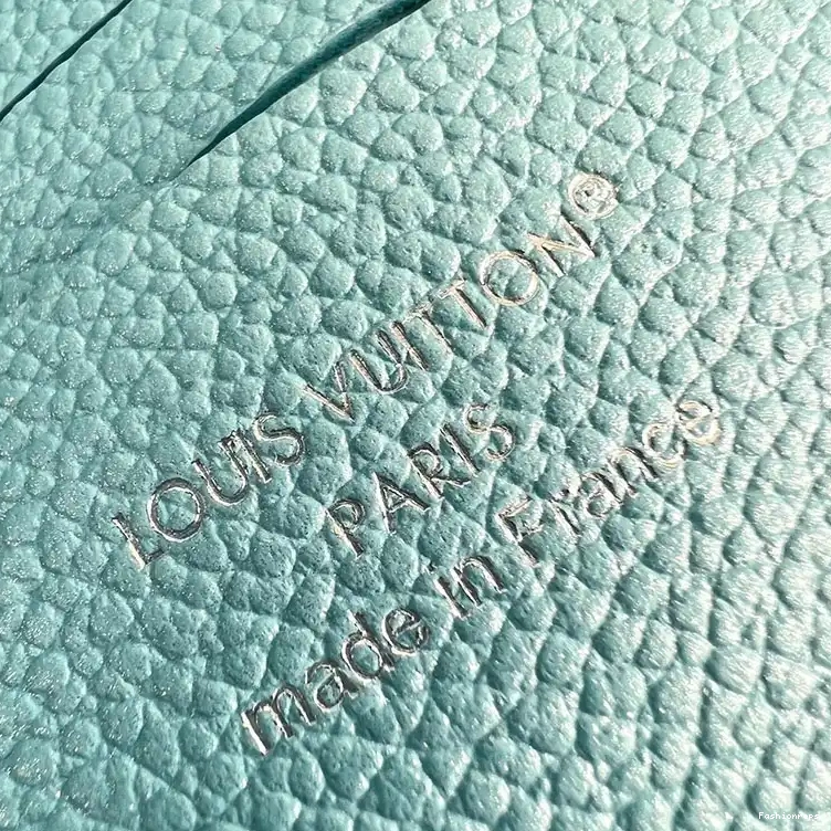 Fashionrepsfam ru 2411YA0294 LV Bags 0515
